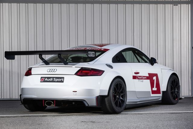 2015 AUDI TT CUP