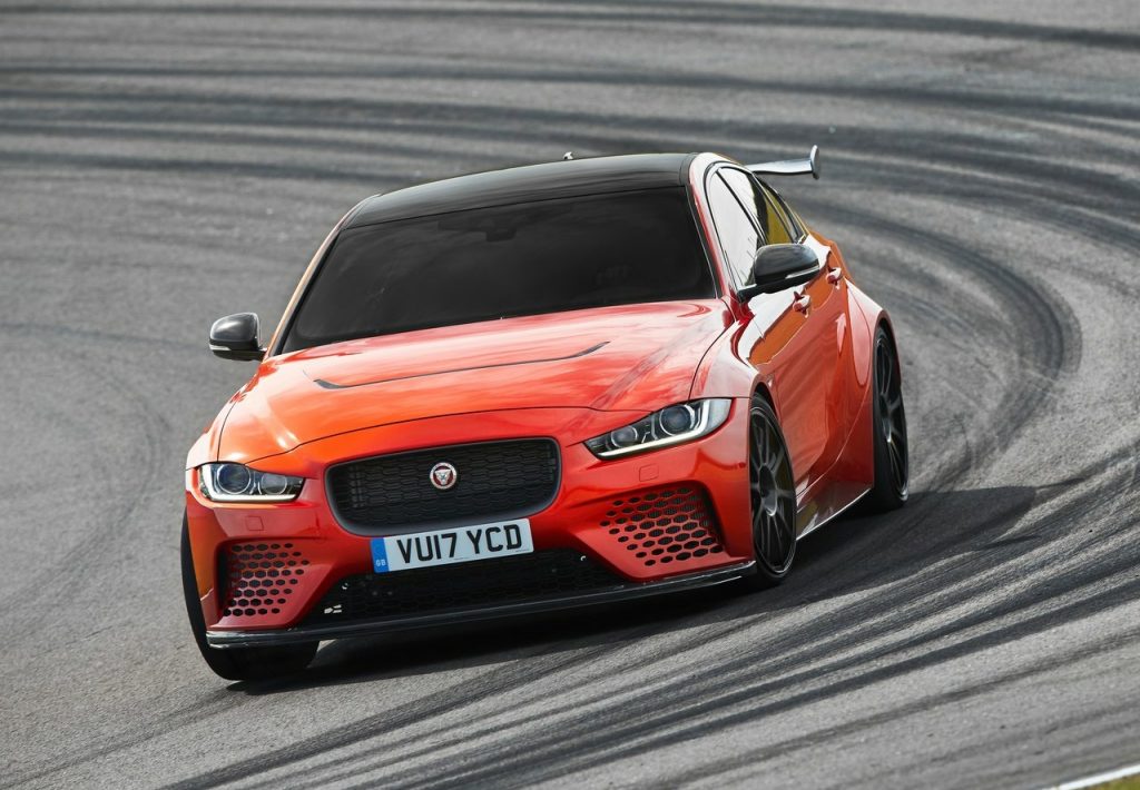 JAGUAR XE SV PROJECT 8