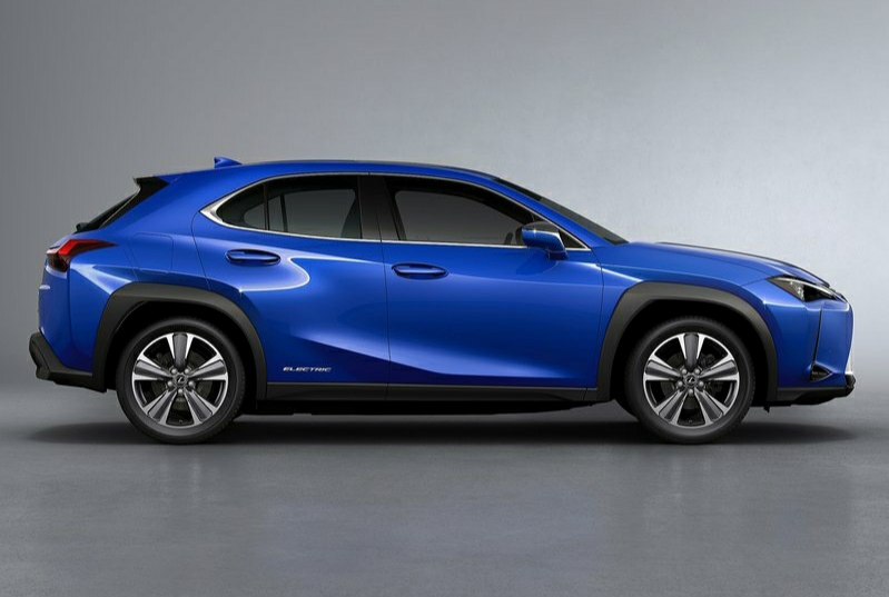 lexus ux 300e, tamamen elektrikli ilk modeli oldu.