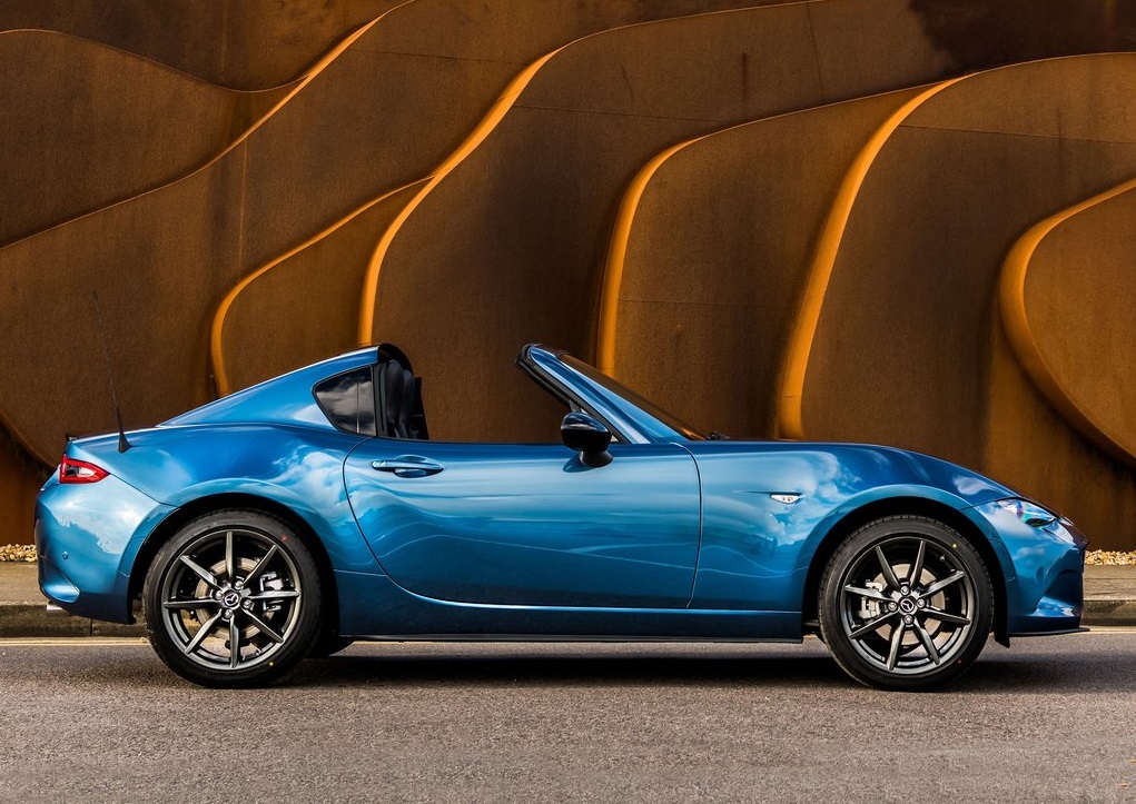 2019 MAZDA MX5 RF SPORT BLACK